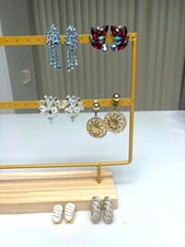 vintage earrings 6 pairs for sale  North Miami Beach