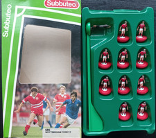 Subbuteo nottingham forest usato  Italia