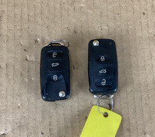 Chaveiro de controle remoto Volkswagen Jetta Passat Beetle Tiguan 2012-2016 fabricante de equipamento original comprar usado  Enviando para Brazil