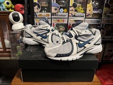 Nike 2007 Y2k Dart V Extra Branco Azul Marinho Tamanho 8 316054-041, usado comprar usado Nike 2007 Y2k Dart V Extra Branco Azul Marinho Tamanho 8 316054-041, usado comprar usado  Enviando para Brazil