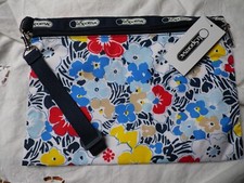Lesportsac pochette sangle d'occasion  Tremblay-en-France
