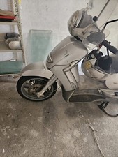 Scooter aprilia scarabeo usato  Catania