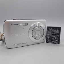 Fotocamera digitale casio usato  Spedire a Italy