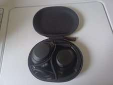 Fone de Ouvido Over the Ear Wireless Sony WH-1000XM4 - Preto; leia a descrição comprar usado Fone de Ouvido Over the Ear Wireless Sony WH-1000XM4 - Preto; leia a descrição comprar usado  Enviando para Brazil