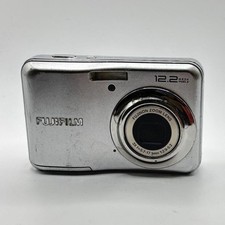 Fotocamera digitale compatta usato  Spedire a Italy