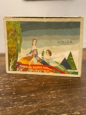 Scatola pubblicitaria unica usato  Pontedera
