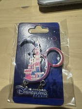 Pin château disneyland d'occasion  Meulan en Yvelines