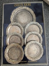 Set vintage queen for sale  WOKINGHAM