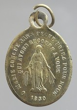 Jolie médaille religieuse d'occasion  Mailly-le-Camp