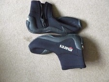 Wetsuit boots size for sale  GODALMING