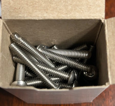 Long button head for sale  Kewaskum