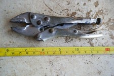 Preowned small vise for sale  Bruce
