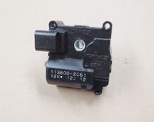 8710602070 Motor/atuador com aba de ar Toyota Corolla Verso AR10 2007 comprar usado  Enviando para Brazil
