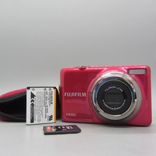 Fujifilm fotocamera digitale usato  Spedire a Italy