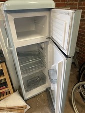 Retro looking swan for sale  GOOLE