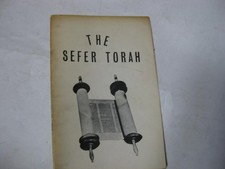 The Sefer Torah : an illustrated analysis of the history, preparation, and use.. comprar usado The Sefer Torah : an illustrated analysis of the history, preparation, and use.. comprar usado  Enviando para Brazil
