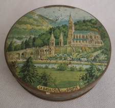 Belle ancienne boîte d'occasion  Wassy