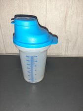 Shaker 350 tupperware d'occasion  Sainte-Menehould