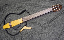 Guitarra elétrica clássica Yamaha SLG110N/130NW silenciosa e estojo, usado comprar usado Guitarra elétrica clássica Yamaha SLG110N/130NW silenciosa e estojo, usado comprar usado  Enviando para Brazil