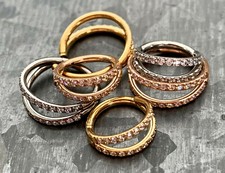 Usado, 1 peça anel de argola segmento articulado titânio clicador hélice linha dupla CZ Gems Daith comprar usado Usado, 1 peça anel de argola segmento articulado titânio clicador hélice linha dupla CZ Gems Daith comprar usado  Enviando para Brazil