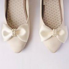 Clips chaussure satin d'occasion  Épinay-sur-Orge