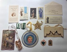 Distintivo antigo do Sagrado Coração de Jesus relíquias escapulárias freiras carmelitas menino Jesus comprar usado  Enviando para Brazil
