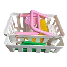 Vintage Fisher Price Play Kuchnia Jedzenie, srebrne naczynia i duży kosz z uchwytami na sprzedaż  Wysyłka do Poland