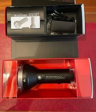 Ledlenser mt18 3000lm gebraucht kaufen  Grünberg