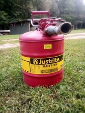 5 gallon 2 gallon gas can for sale  Hesperia