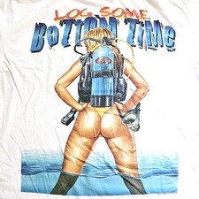 Camiseta Vintage Y2K Naughty Amphibious Outfitters Log Algum Bottom Time GG comprar usado  Enviando para Brazil