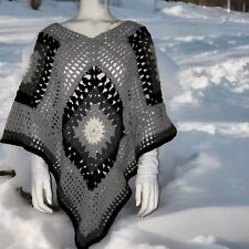Poncho wollweiß grau gebraucht kaufen  Leverkusen