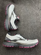 Brooks trace women for sale  Germantown