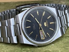 Bellissimo orologio vintage usato  Spedire a Italy