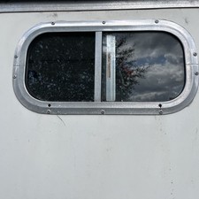 Used caldwells horsebox for sale  BUNTINGFORD