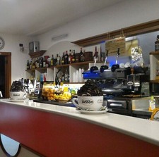 Vendesi fittasi avviatissima usato  Acquaviva delle Fonti