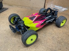 Buggy de corrida escala 1/10 Team Associated 4WD controle remoto comprar usado Buggy de corrida escala 1/10 Team Associated 4WD controle remoto comprar usado  Enviando para Brazil