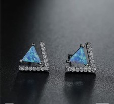 Orecchini triangolo 10x10x10mm usato  Pescara