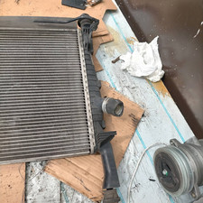 1383317 radiatore ford usato  Italia