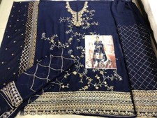 Salwar kameez bollywood d'occasion Salwar kameez bollywood d'occasion  Expédié en France