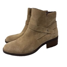 Born tori women for sale  West Des Moines