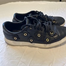 Women cole haan for sale  Babylon