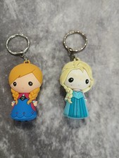 Usado, Chaveiro Disney Frozen Elsa e Anna 3d mochila clipes 2 figuras em miniatura comprar usado  Enviando para Brazil