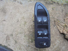 Bouton leve vitre d'occasion  Courville-sur-Eure