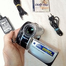 Sony DCR-DVD610 DVD, Filmadora de Mídia Flash - Prata, sem bateria, carregamento, cabo, disco comprar usado  Enviando para Brazil