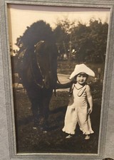 Cabinet photo girl for sale  Hillsboro