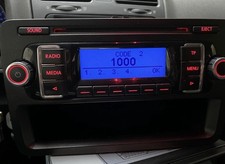 Autoradio 1k0035156a volkswage usato  Grottaglie