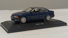 Bmw 528i bleu d'occasion  Niort