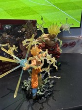 Goku broly figure usato  Palermo