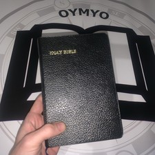 King James Bible red letter edition with concordance 1957 comprar usado  Enviando para Brazil