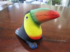 Pássaro tucano de cerâmica pintada à mão assinado Costa Rica Puna Vida estatueta lembrança comprar usado  Enviando para Brazil